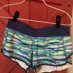 Lululemon Speed up Shorts size 6